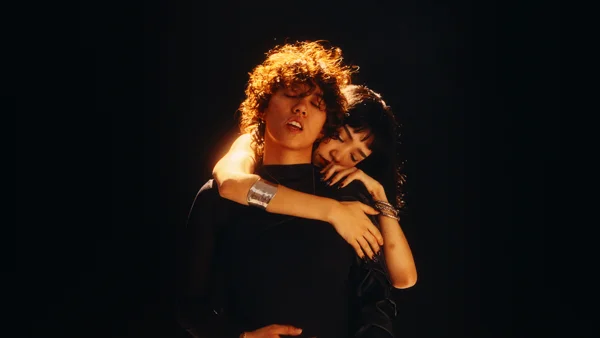 Velvet Skin still 11